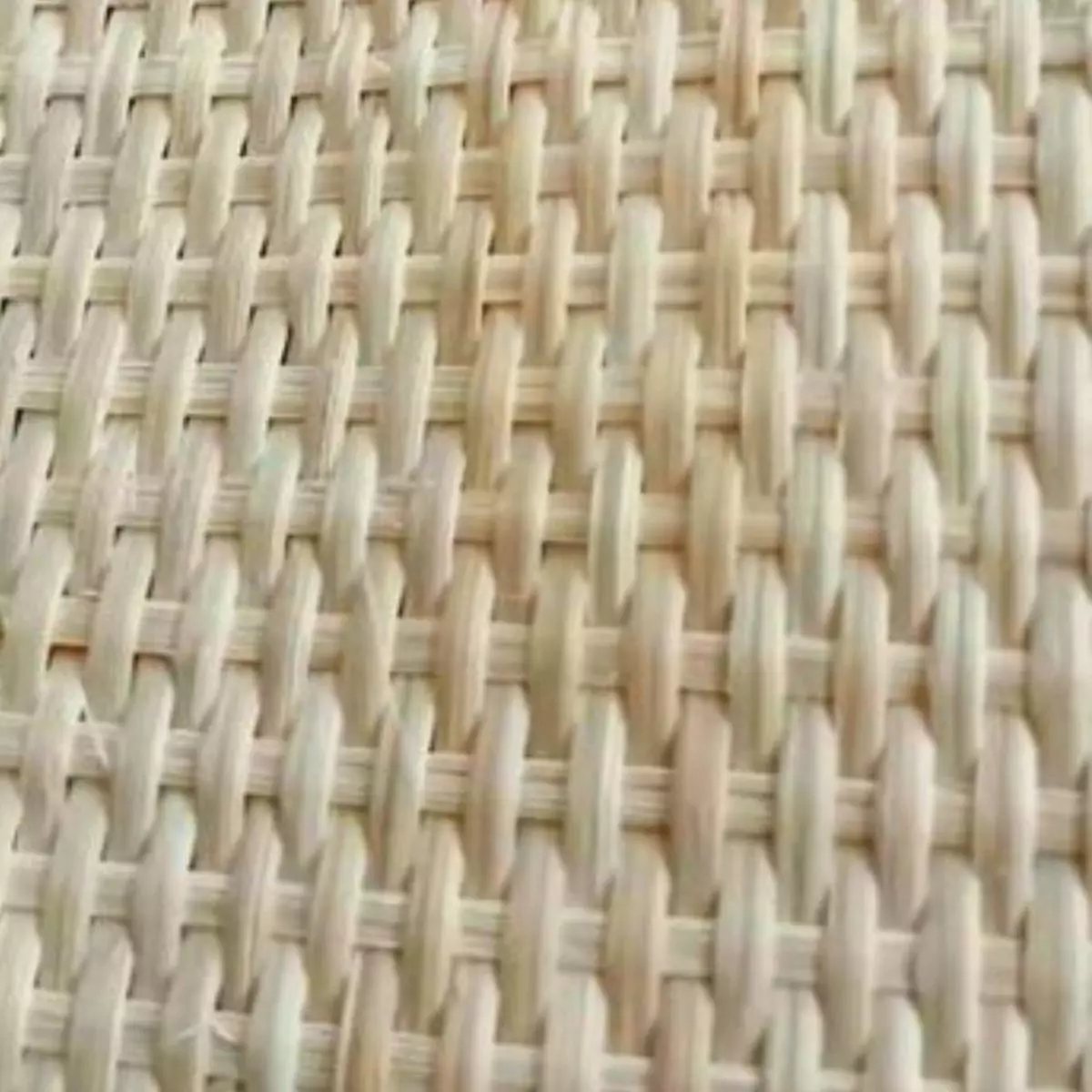 Crossed Closed Shendit Webbing Rattan